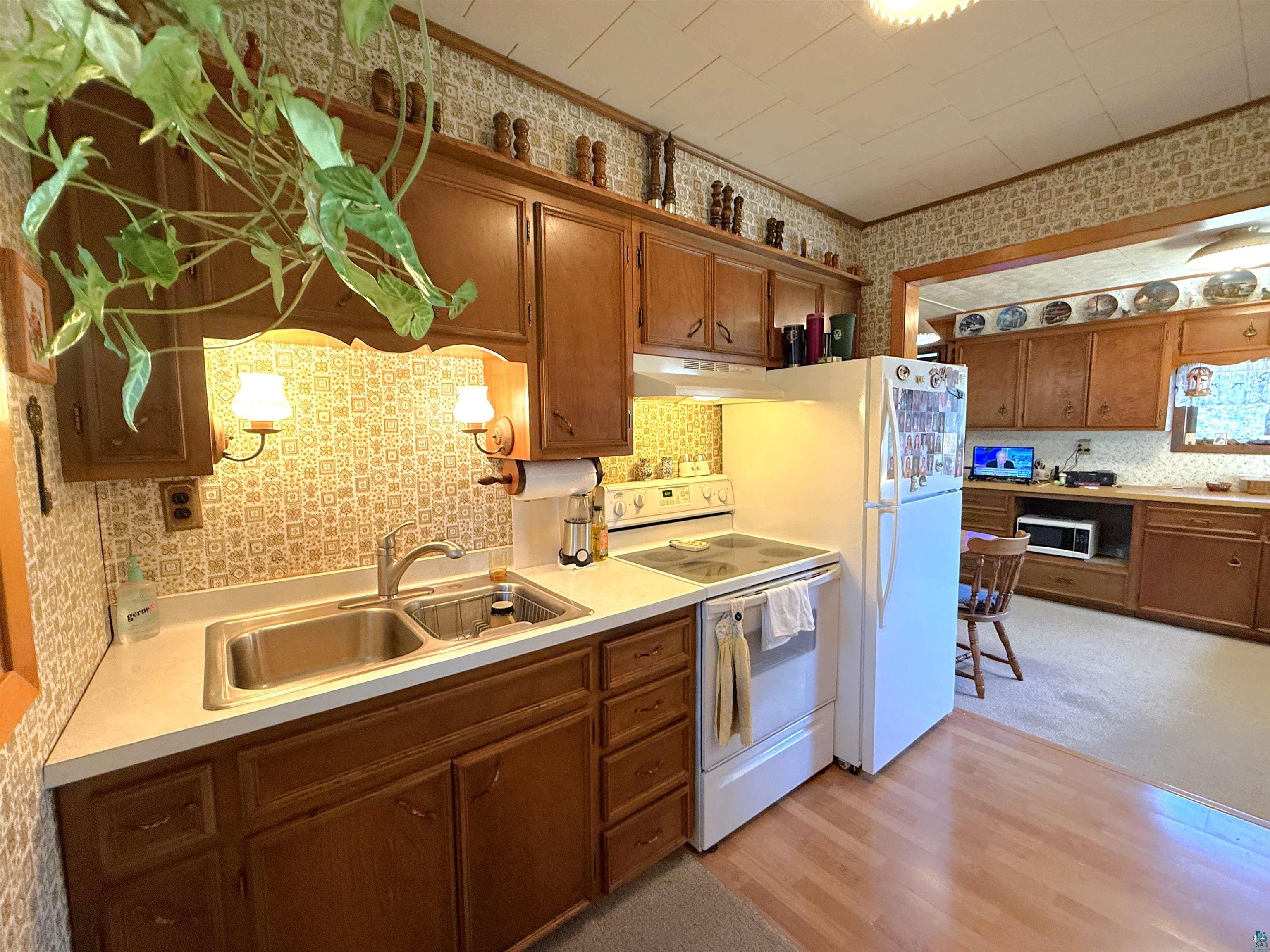 1717 Pine Street Road Ely, MN 55731 - Photo 8 of 43