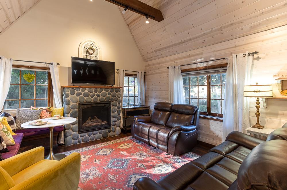 212 Riverside Avenue Ben Lomond, CA 95005 - Photo 6 of 41 Gallery Image 6