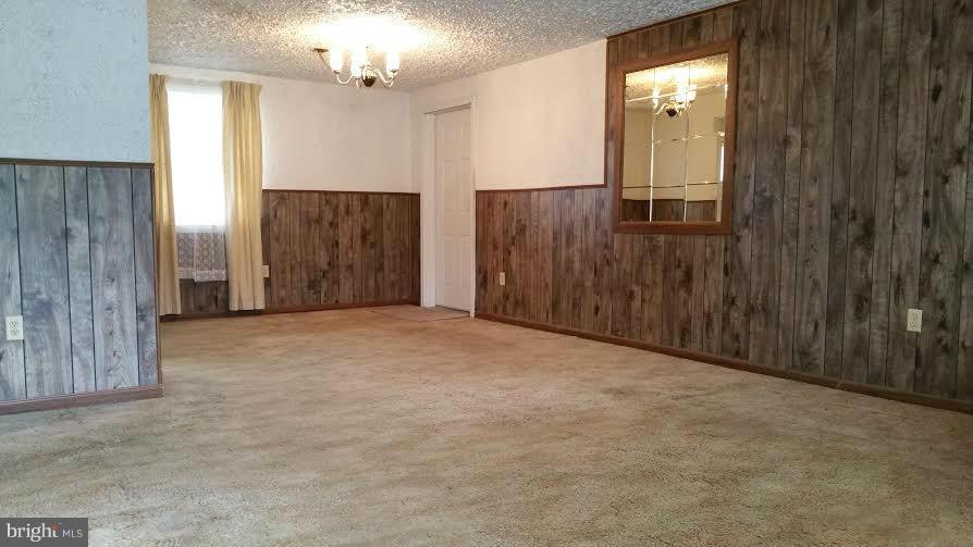 2411 Maple Road Baltimore, MD 21219 - Photo 3 of 14 Living Room/Dining Room