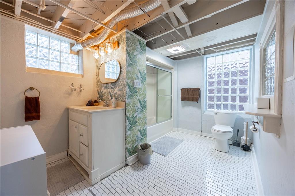 348 Anthony Street Pittsburgh, PA 15210 - Photo 20 of 27