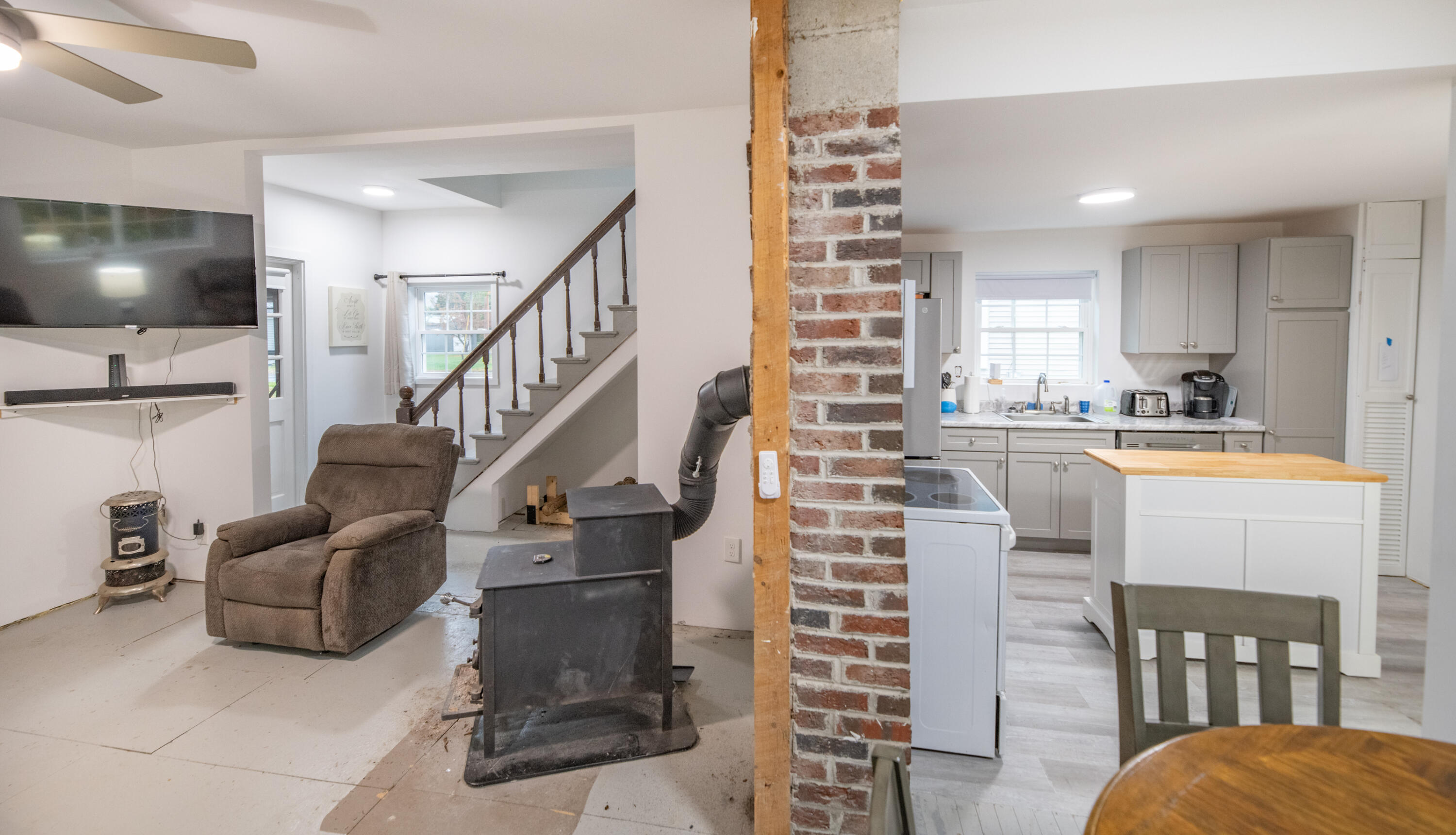 94 North Maple Street Greenville, ME 04441 - Photo 16 of 35 DSC_6840