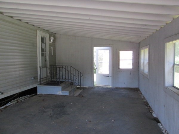 36 Gould Road Ware, MA 01082 - Photo 5 of 30 Gallery Image 5