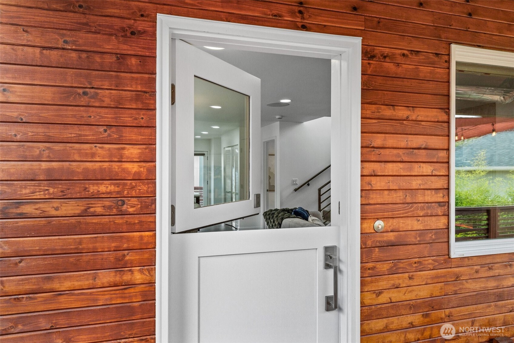 4916 Southwest Dawson Street Seattle, WA 98136 - Photo 3 of 29 Gallery Image 3