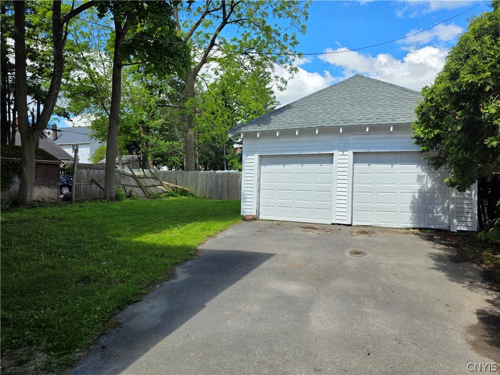 1706 Oneida Street Utica, NY 13501 - Photo 48 of 50