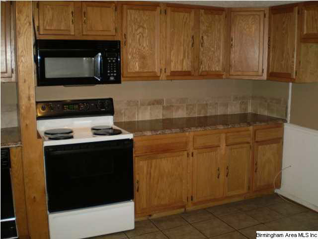 654 Smith Ridge Way Odenville, AL 35120 - Photo 10 of 31