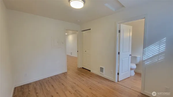 $2,050 | 4228 337th Place Southeast, Fall City, WA 98024