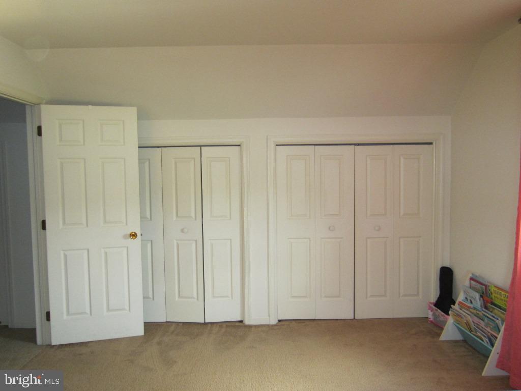 44 Green Acre Road Lititz, PA 17543 - Photo 53 of 66 a view of room with hardwood