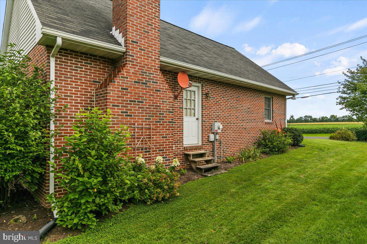 44 Green Acre Road Lititz, PA 17543 - Photo 61 of 66 a front view of a house with a yard