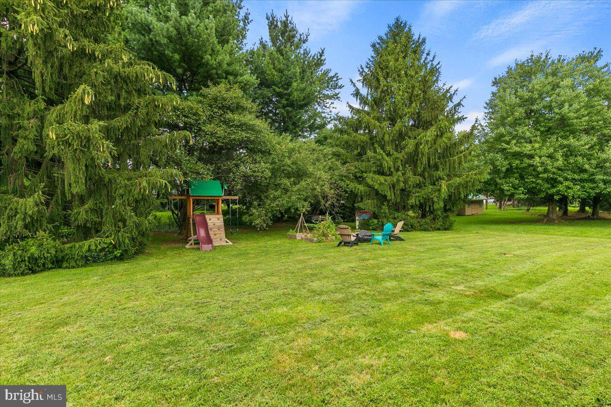44 Green Acre Road Lititz, PA 17543 - Photo 63 of 66 a fire hydrant in the middle of a field