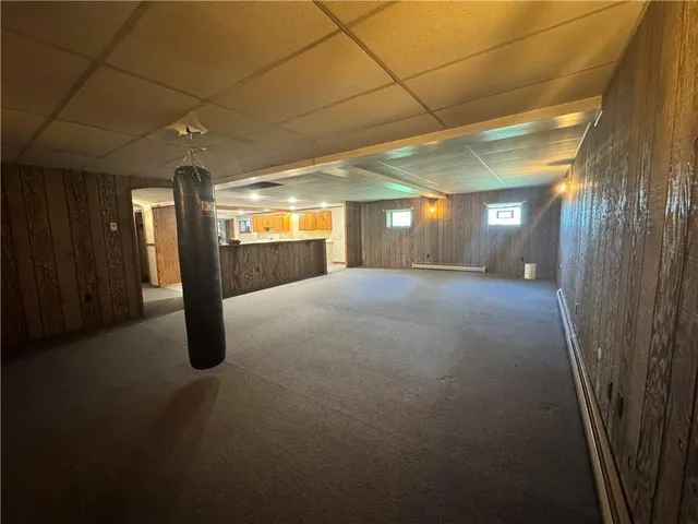 a view of gallery with yard