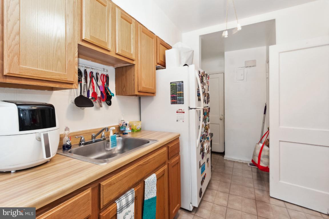 1534 Ramblewood Road Baltimore, MD 21239 - Photo 11 of 24