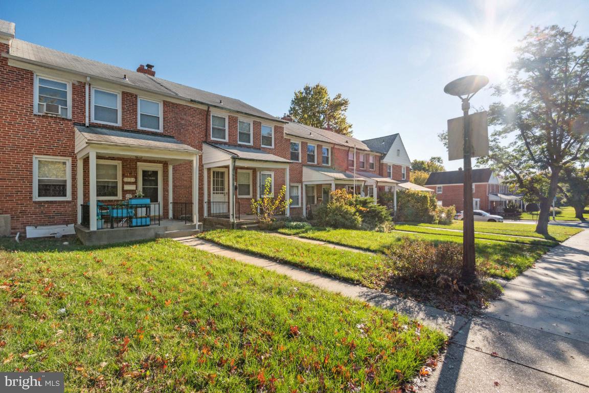 1534 Ramblewood Road Baltimore, MD 21239 - Photo 2 of 24