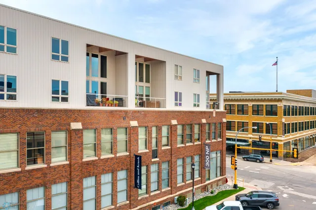$550,000 | 300 Northern Pacific Avenue, Unit 309, Fargo, ND 58102