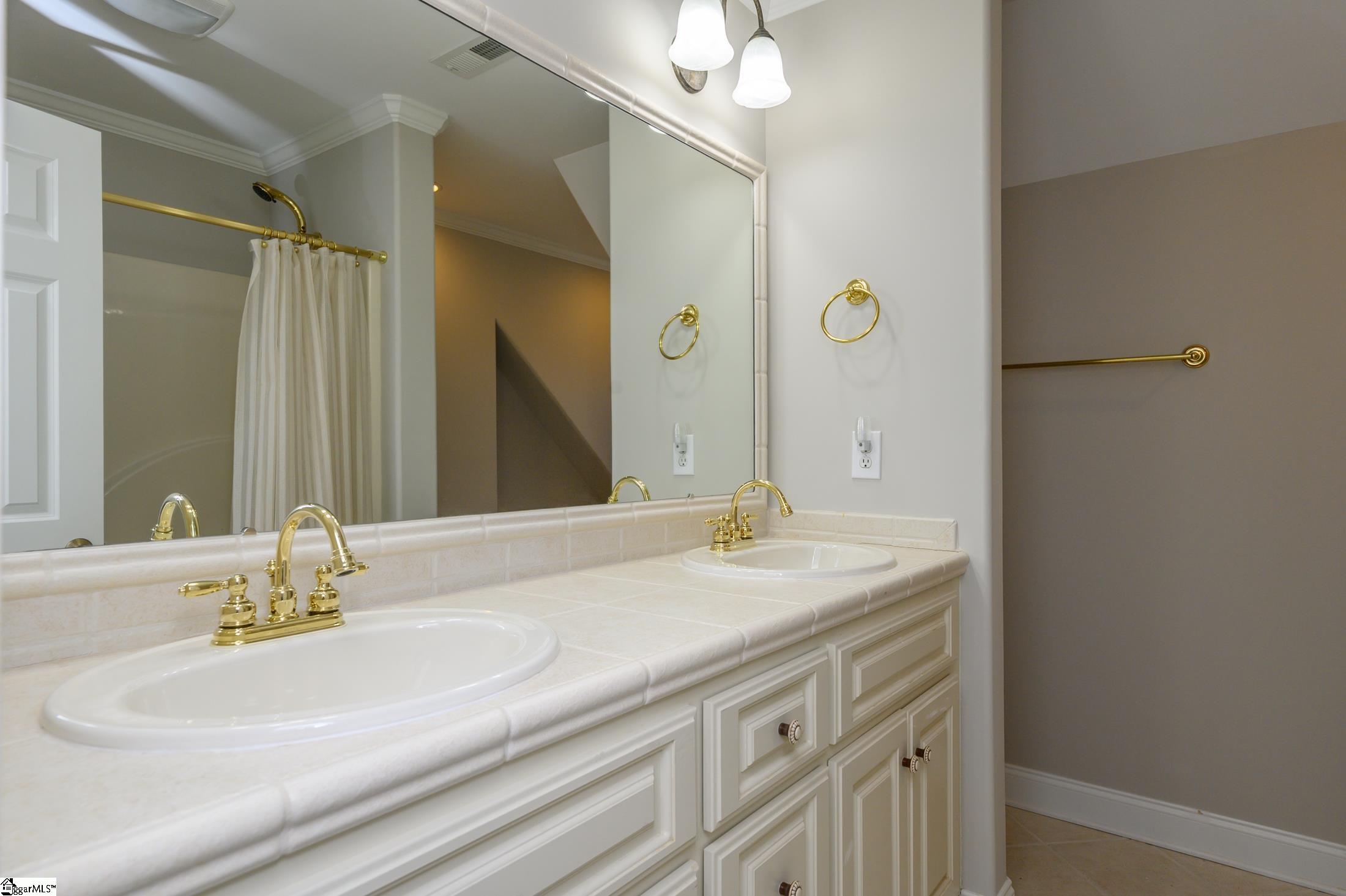 1 Summit Ridge Way Travelers Rest, SC 29690 - Photo 31 of 36 Gallery Image 31