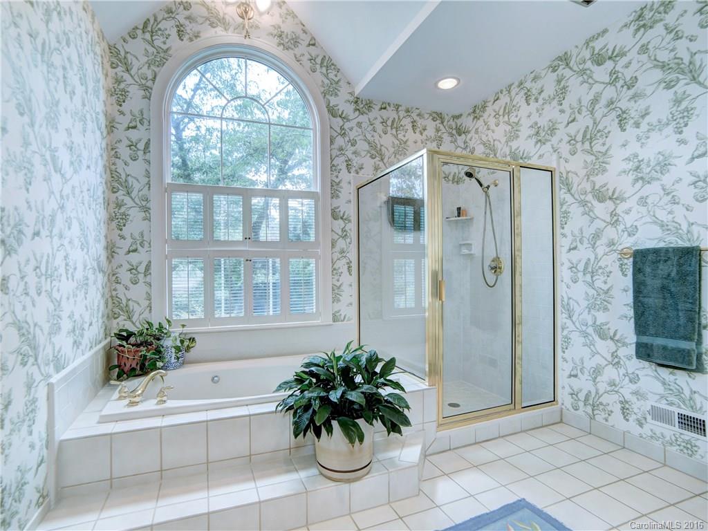 2133 Sutton Springs Road Charlotte, NC 28226 - Photo 14 of 24 Gallery Image 14