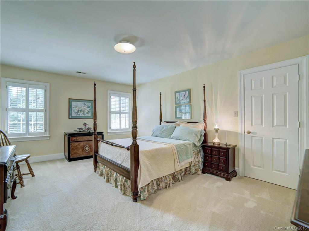 2133 Sutton Springs Road Charlotte, NC 28226 - Photo 19 of 24 Gallery Image 19