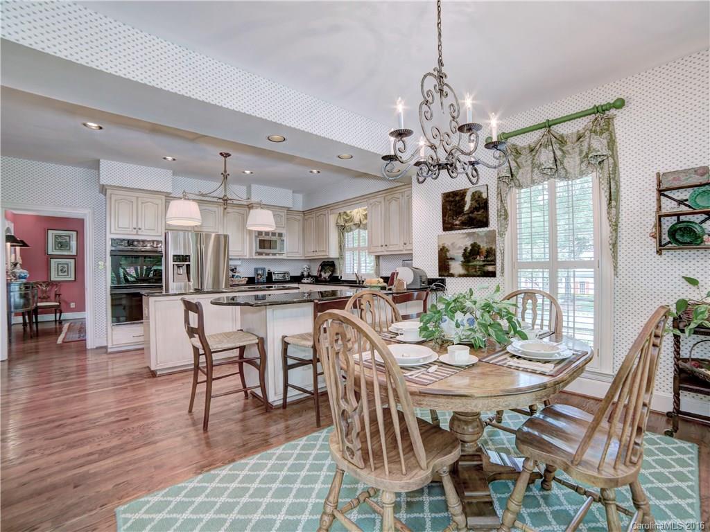 2133 Sutton Springs Road Charlotte, NC 28226 - Photo 7 of 24 Gallery Image 7