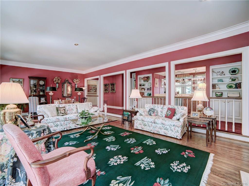 2133 Sutton Springs Road Charlotte, NC 28226 - Photo 10 of 24 Gallery Image 10