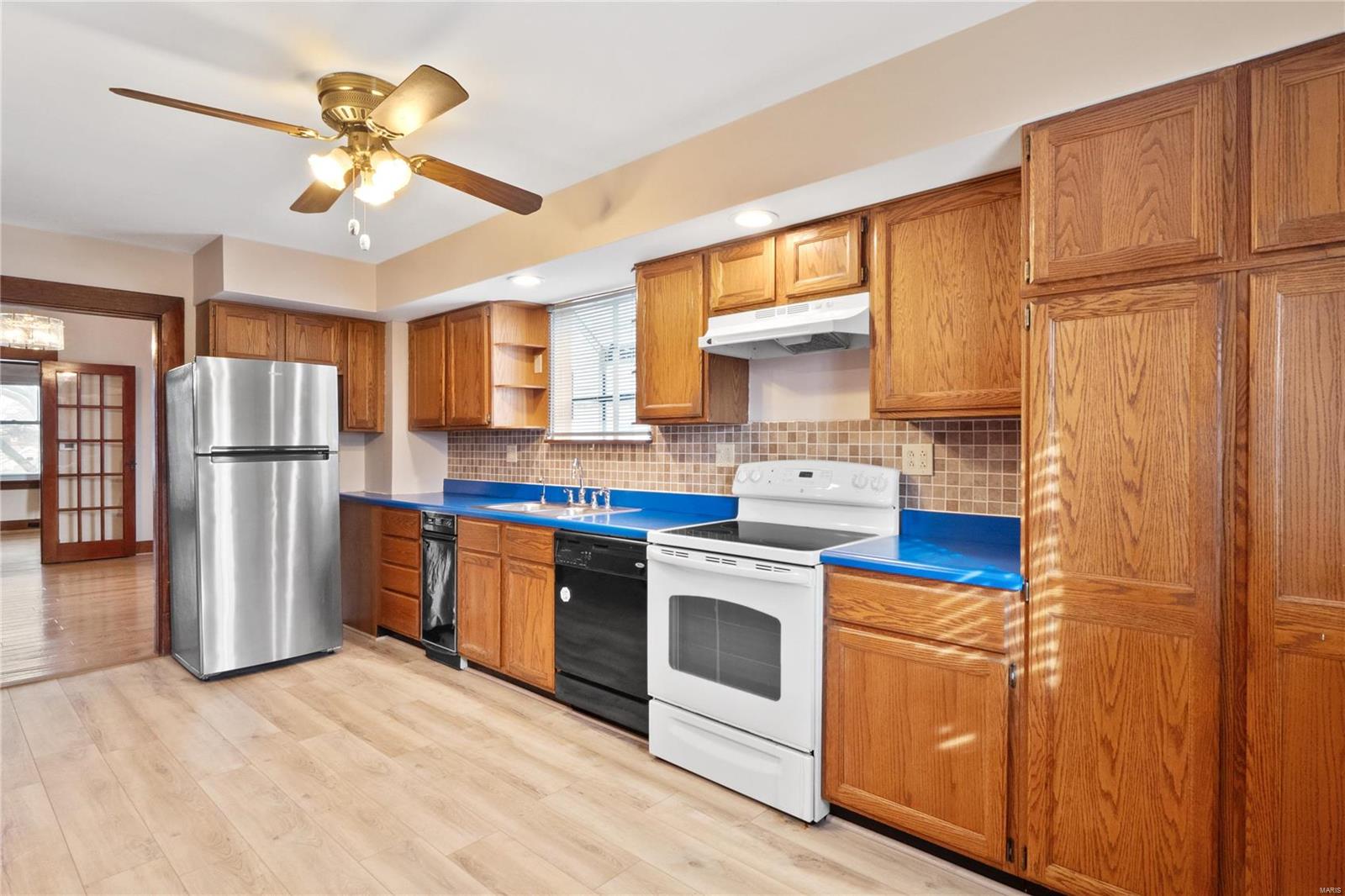 406 West St Louis Street Lebanon, IL 62254 - Photo 12 of 43