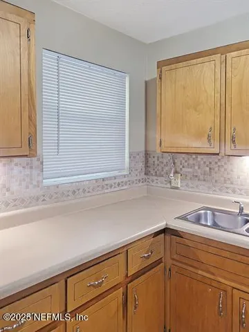 $2,000 | 2006 Brookview Drive South, Jacksonville, FL 32246