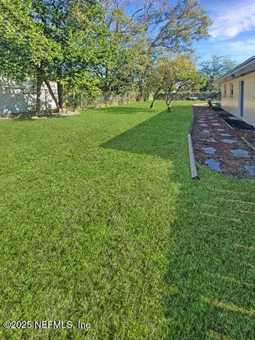 $2,000 | 2006 Brookview Drive South, Jacksonville, FL 32246