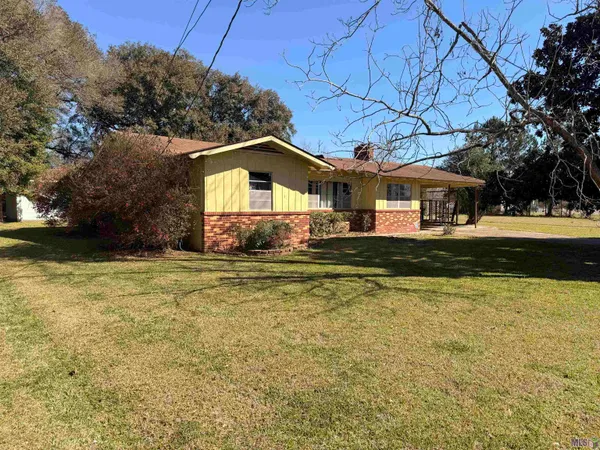 $207,000 | 4987 Lois Drive, Zachary, LA 70791