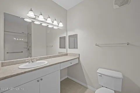 $190,000 | 10961 Burnt Mill Road, Unit 1217, Jacksonville, FL 32256