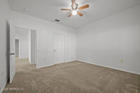 $190,000 | 10961 Burnt Mill Road, Unit 1217, Jacksonville, FL 32256