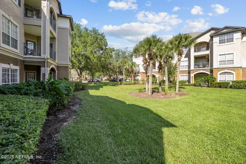 $190,000 | 10961 Burnt Mill Road, Unit 1217, Jacksonville, FL 32256