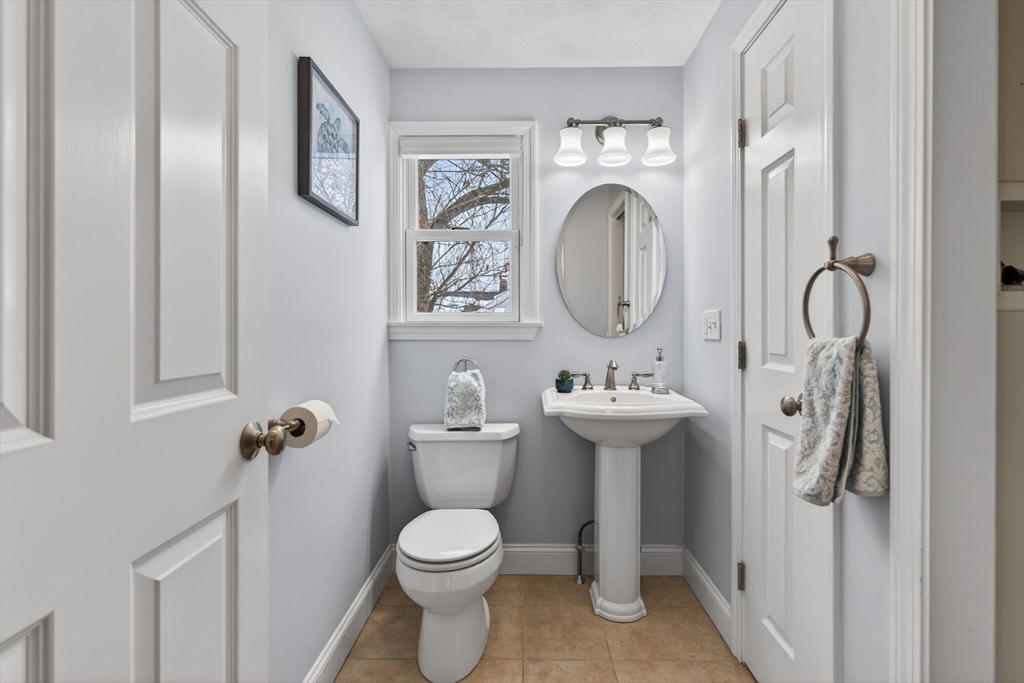 12 Chester Road, Unit D North Reading, MA 01864 - Photo 9 of 25 Gallery Image 9