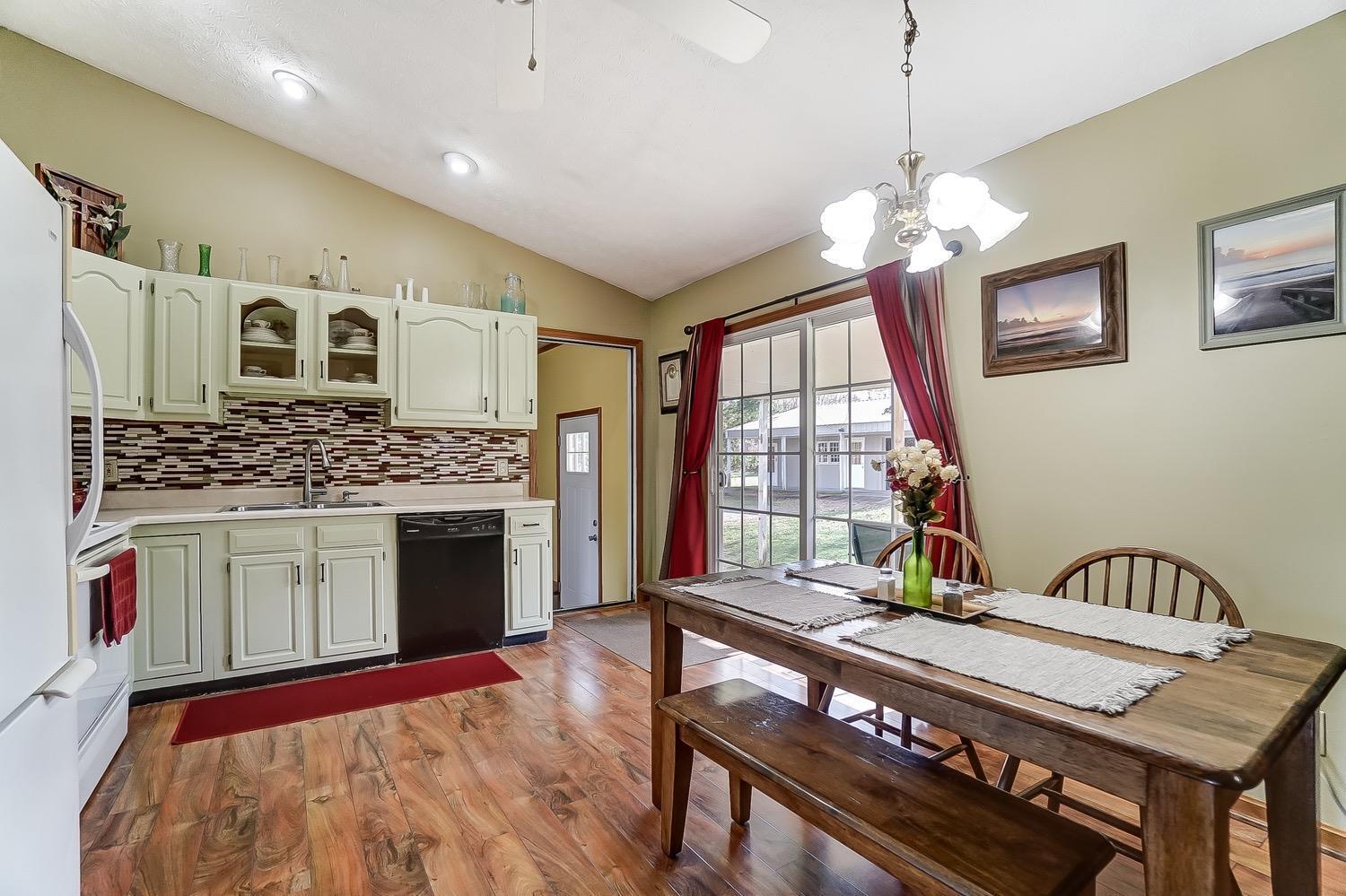 8655 Stoney Point Road Hillsboro, OH 45133 - Photo 10 of 42 Gallery Image 10