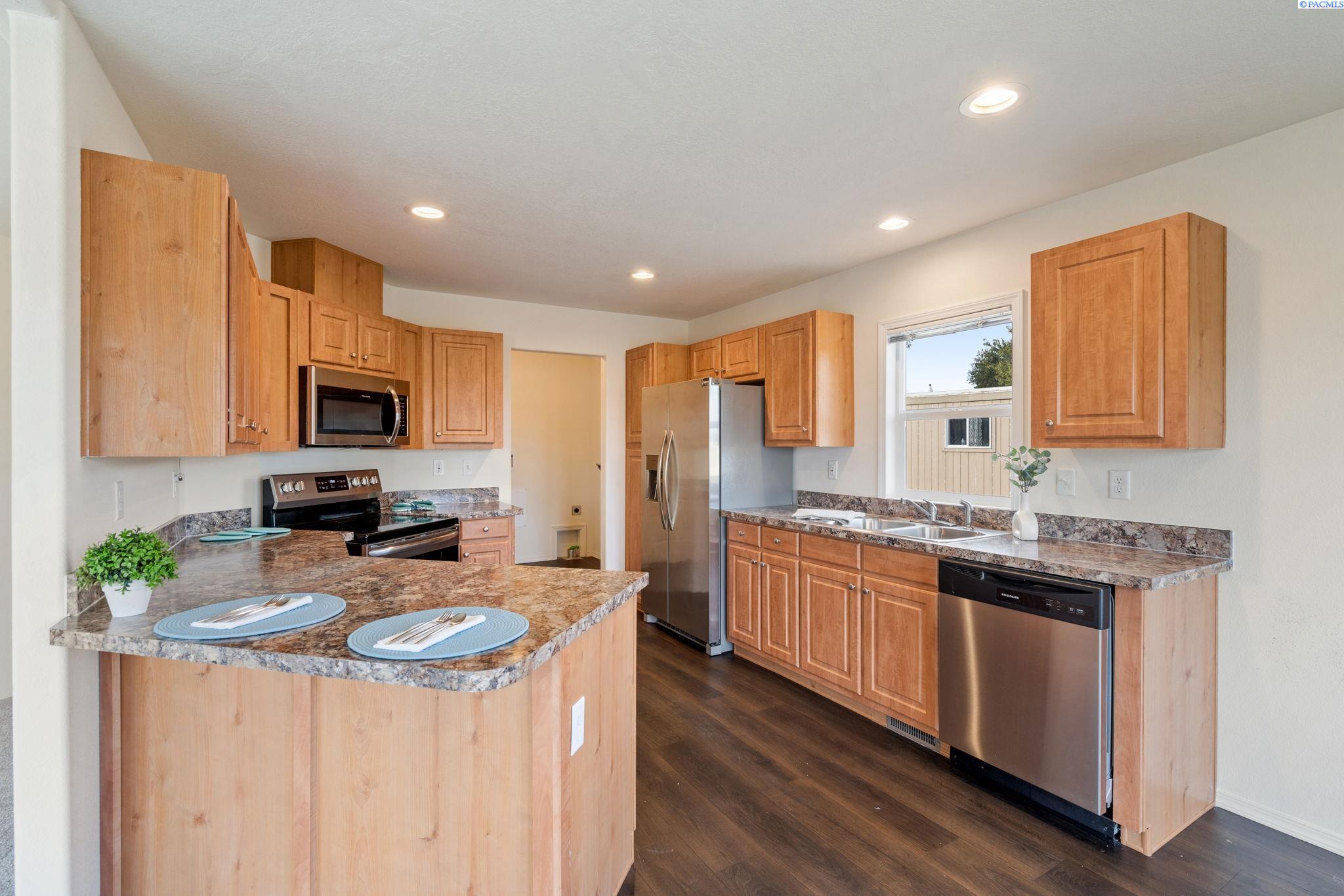 203106 East Bowles Road, Unit 99 Kennewick, WA 99337 - Photo 15 of 26 Gallery Image 15