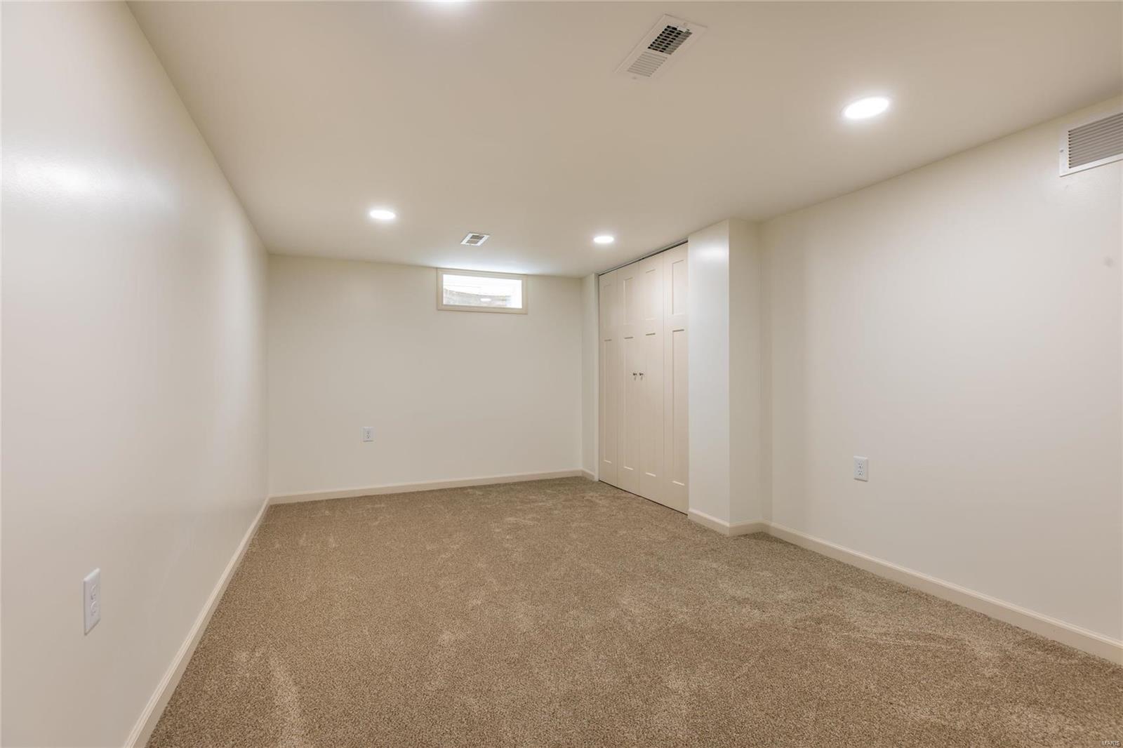 6024 Old Alton Road Granite City, IL 62040 - Photo 25 of 36 Gallery Image 25