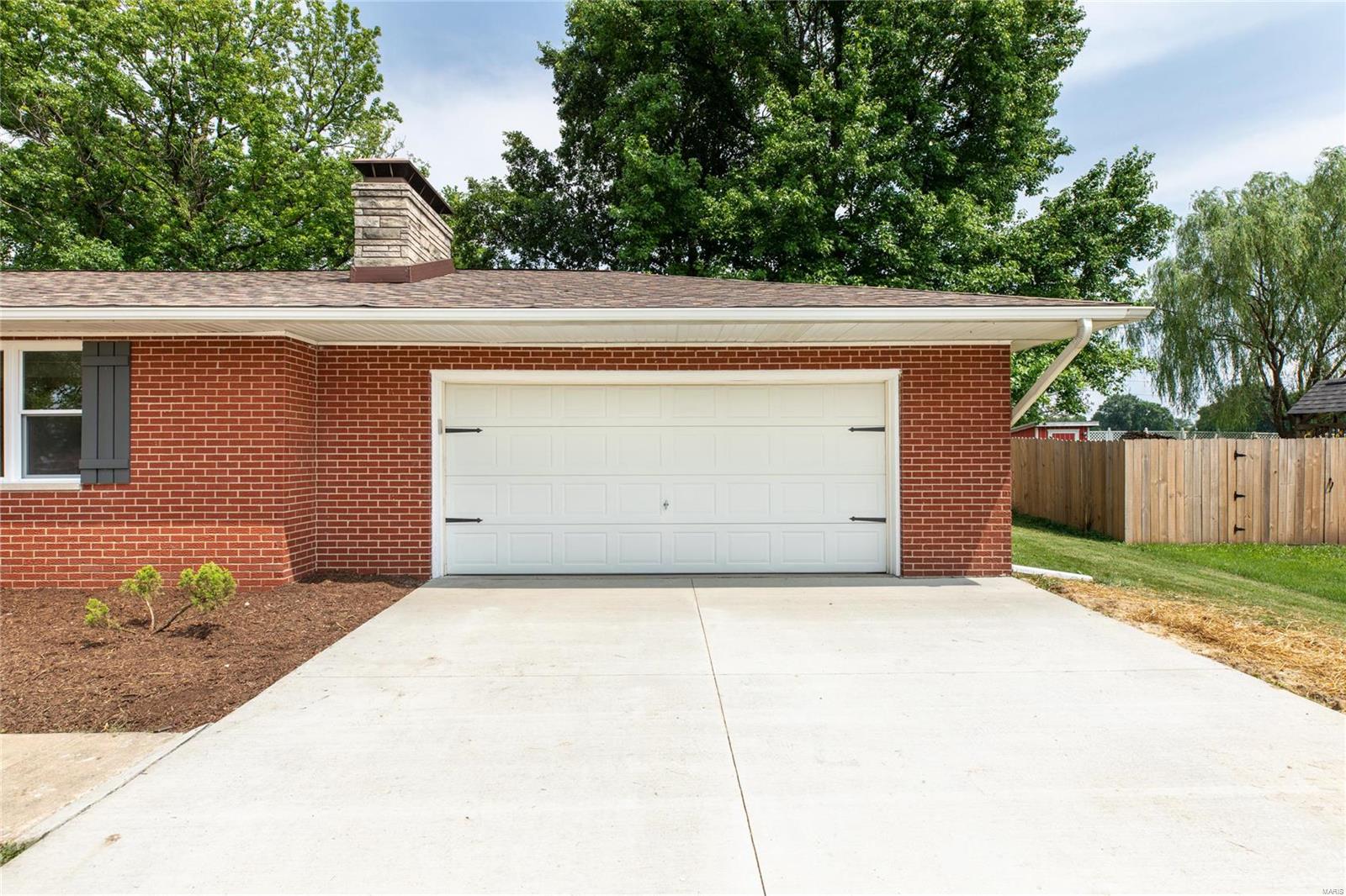 6024 Old Alton Road Granite City, IL 62040 - Photo 33 of 36 Gallery Image 33