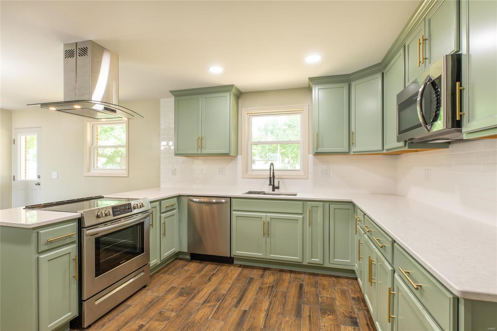 6024 Old Alton Road Granite City, IL 62040 - Photo 10 of 36 Gallery Image 10