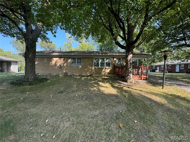 $1,925 | 10 Carolyn Street, Glen Carbon, IL 62034