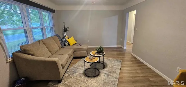 $1,925 | 10 Carolyn Street, Glen Carbon, IL 62034