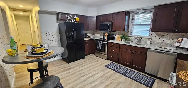 $1,925 | 10 Carolyn Street, Glen Carbon, IL 62034