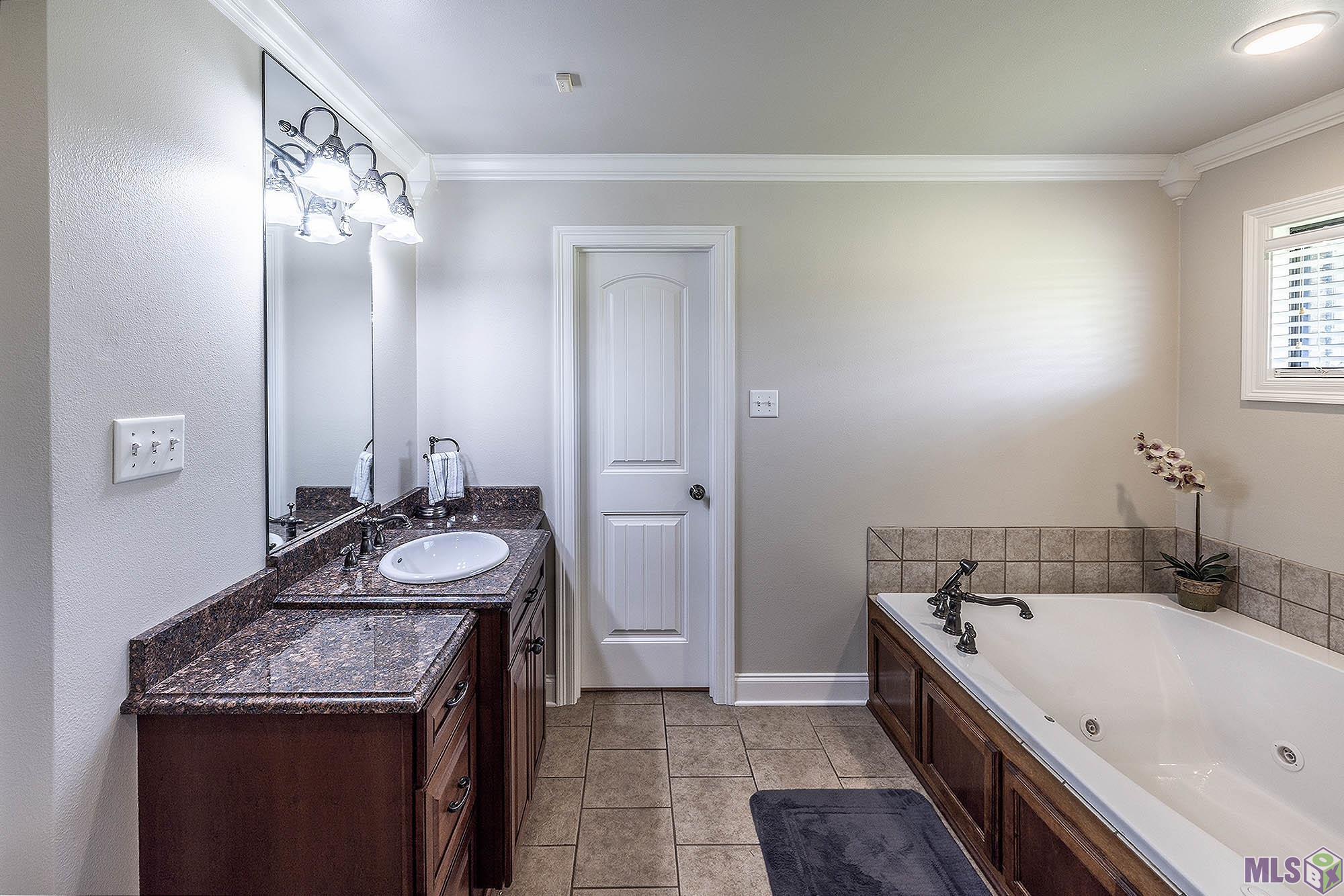 920 Bayou Blue Road Houma, LA 70364 - Photo 13 of 26 Gallery Image 13