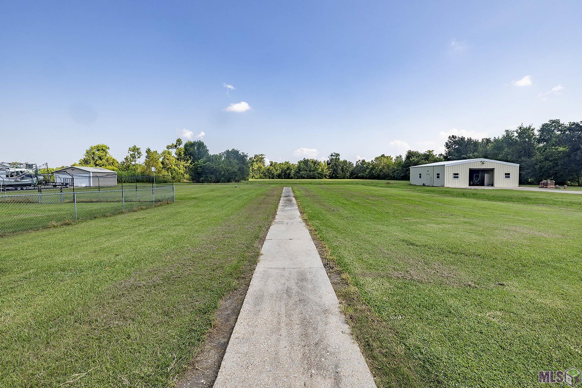 920 Bayou Blue Road Houma, LA 70364 - Photo 25 of 26 Gallery Image 25