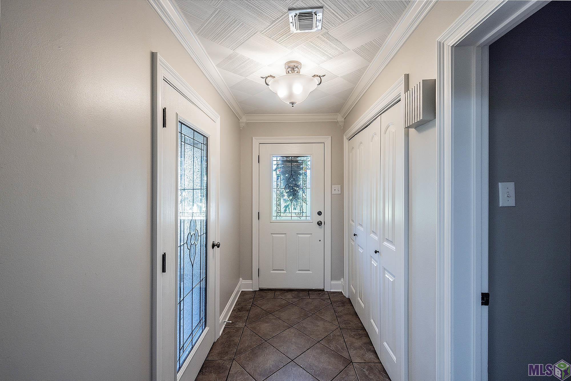 920 Bayou Blue Road Houma, LA 70364 - Photo 4 of 26 Gallery Image 4