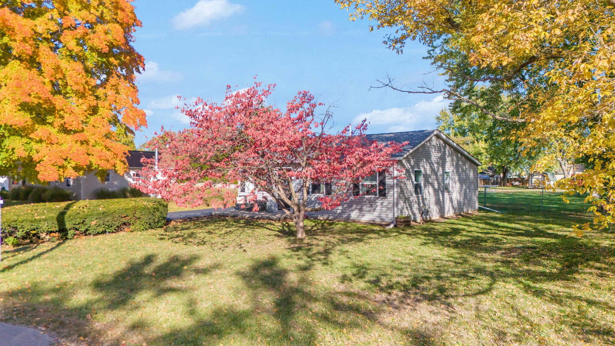 672 Stockbridge Road Columbus, OH 43207 - Photo 52 of 59 2-web-or-mls-DJI_20241024102822_0399_D