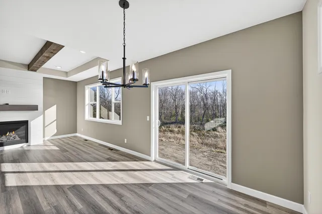 $674,900 | 924 Yellowcrest Street Southwest, Delano, MN 55328