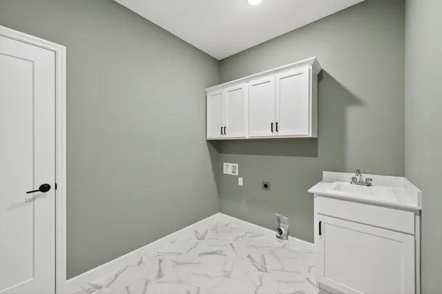 $674,900 | 924 Yellowcrest Street Southwest, Delano, MN 55328