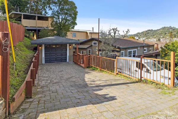 $1,200,000 | 44-46 Martens Boulevard, San Rafael, CA 94901