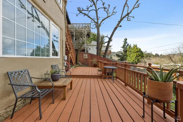 $1,200,000 | 44-46 Martens Boulevard, San Rafael, CA 94901