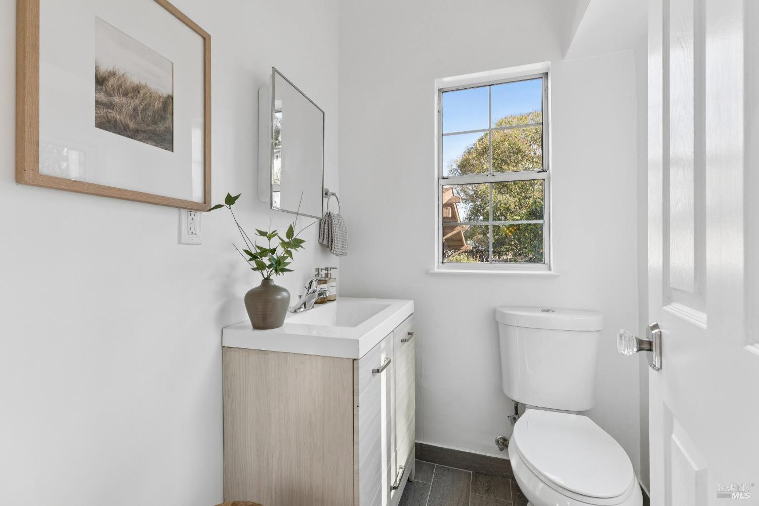 44-46 Martens Boulevard San Rafael, CA 94901 - Photo 6 of 27