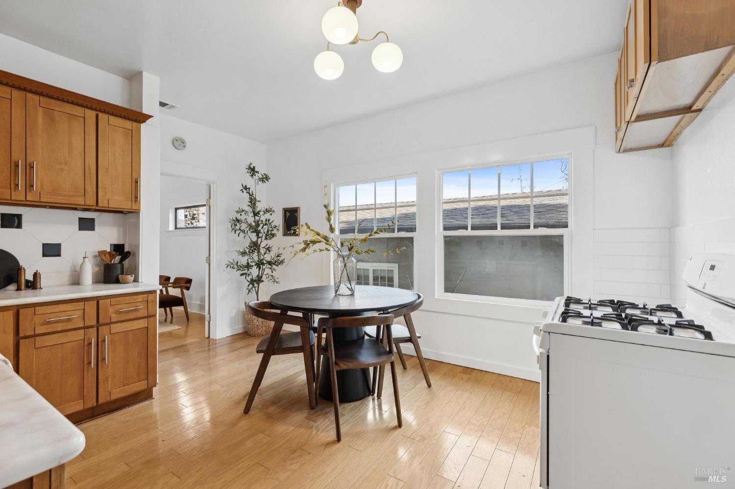 44-46 Martens Boulevard San Rafael, CA 94901 - Photo 7 of 27