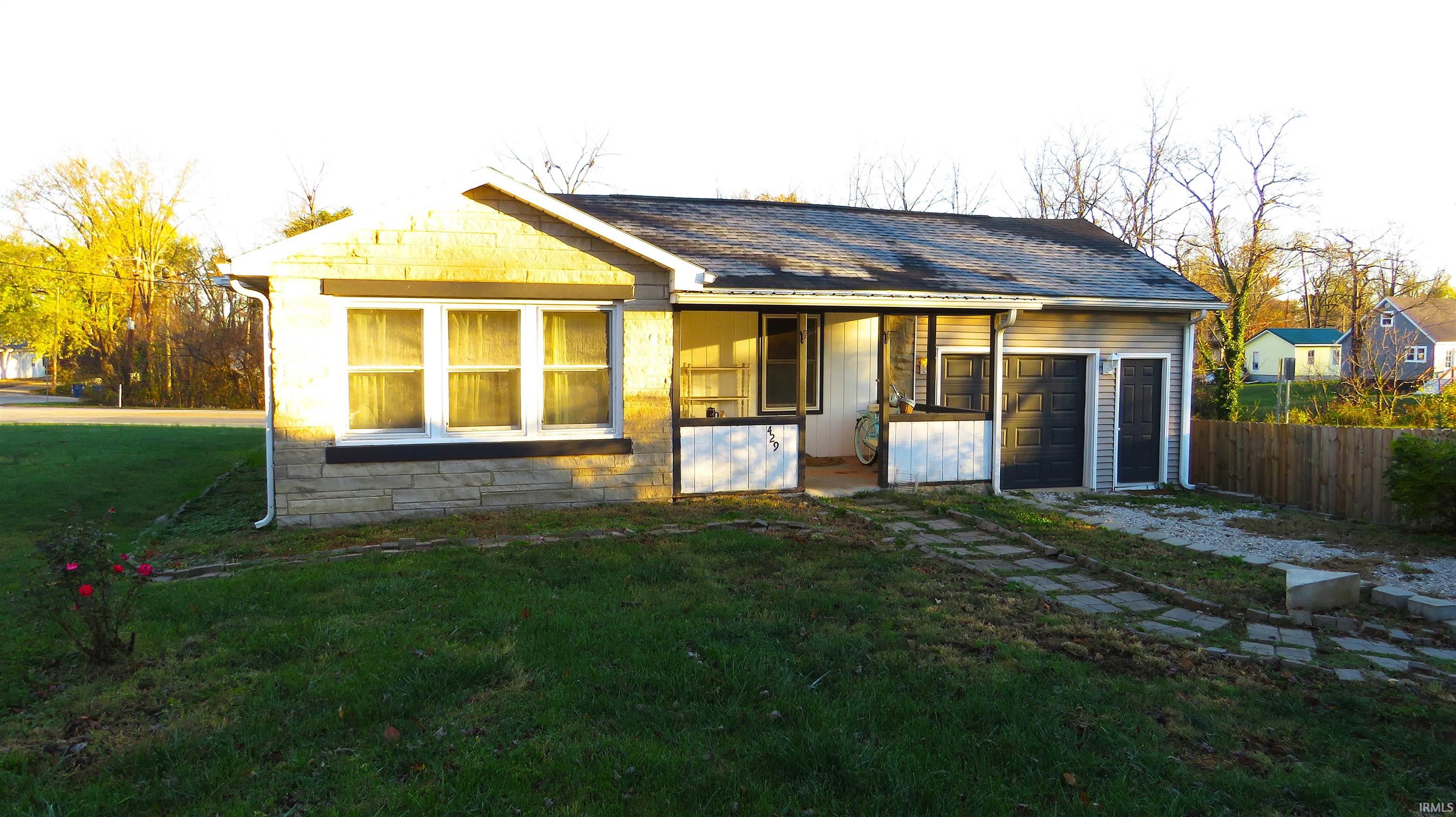 429 6th Street Bedford, IN 47421 - Photo 1 of 13 Gallery Image 1