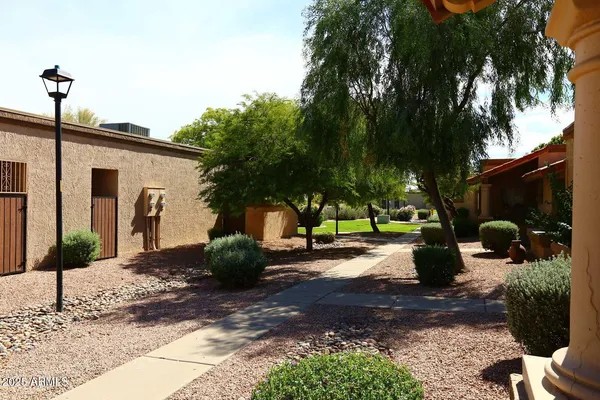 $1,750 | 93 North Cooper Road, Unit 32, Chandler, AZ 85225